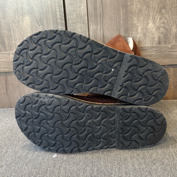 Birkenstock Brown Suede Women's Boots - Picture 13 of 13